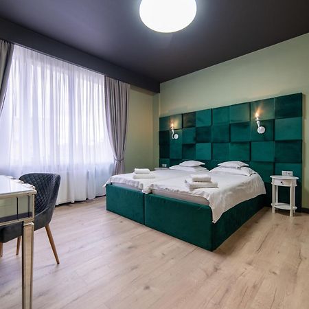 Hotel Zero Cluj-Napoca Esterno foto