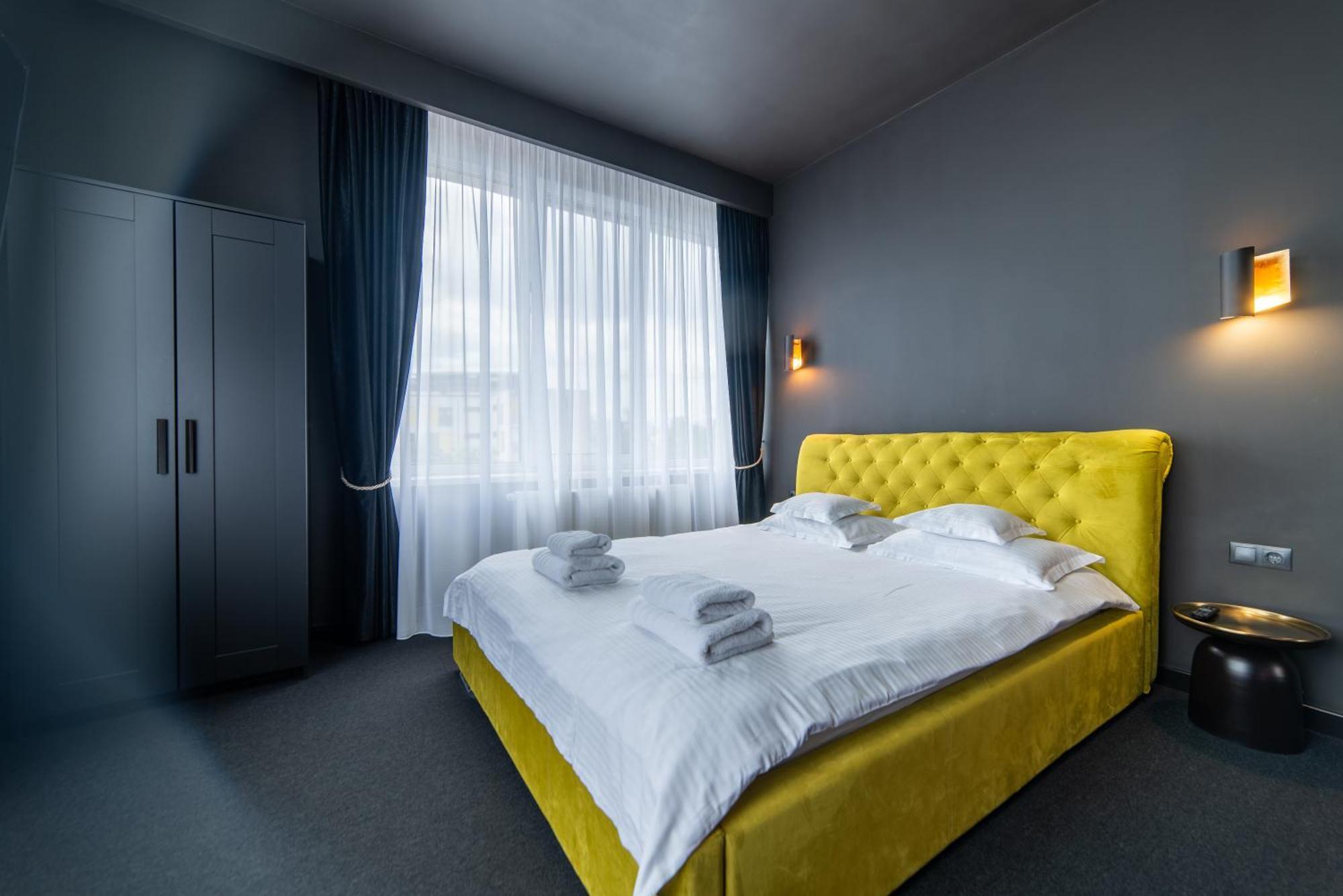 Hotel Zero Cluj-Napoca Esterno foto