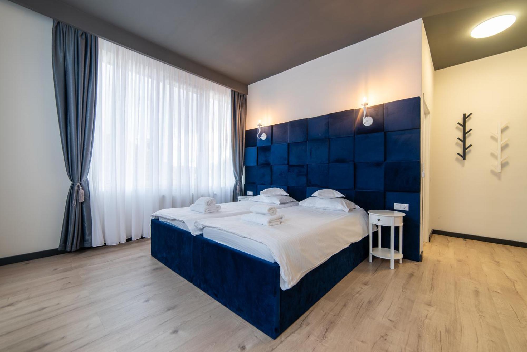 Hotel Zero Cluj-Napoca Esterno foto