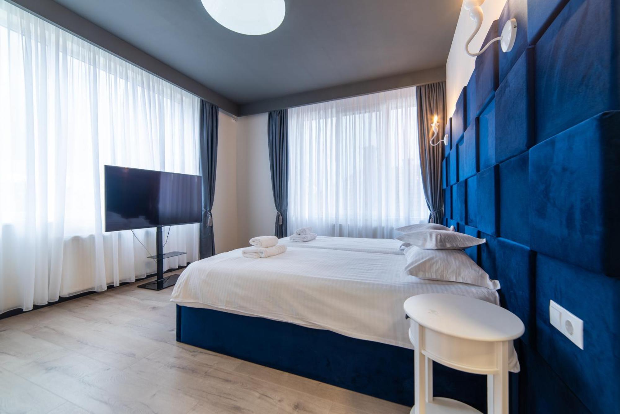 Hotel Zero Cluj-Napoca Esterno foto