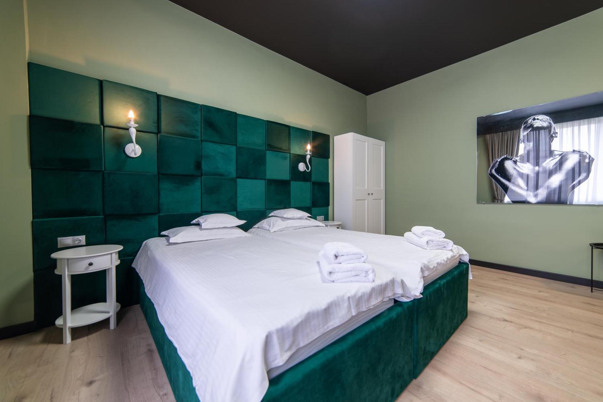 Hotel Zero Cluj-Napoca Esterno foto
